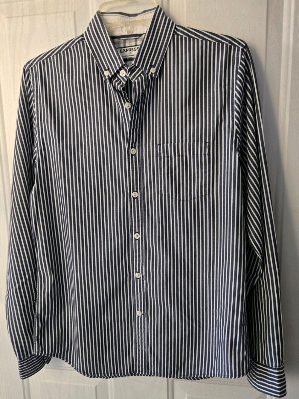 Blue & White Pinstripped Express Classic Cotton Button-Up Modern Size S